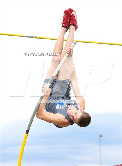 Thumbnail 1 in Bob Jenkins SCTCCCA Coaches Classic (Pole Vault) photogallery.