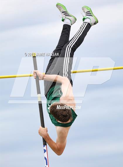 Thumbnail 3 in Bob Jenkins SCTCCCA Coaches Classic (Pole Vault) photogallery.