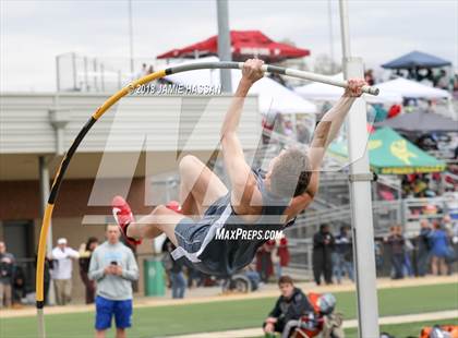 Thumbnail 3 in Bob Jenkins SCTCCCA Coaches Classic (Pole Vault) photogallery.