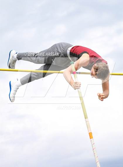 Thumbnail 2 in Bob Jenkins SCTCCCA Coaches Classic (Pole Vault) photogallery.