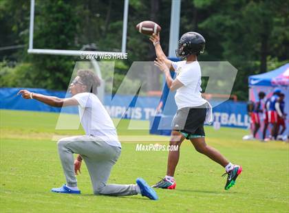 Thumbnail 2 in Whitehaven vs South Panola (U of Memphis 7v7) photogallery.