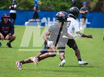 Thumbnail 2 in Whitehaven vs South Panola (U of Memphis 7v7) photogallery.