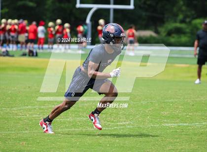 Thumbnail 2 in Whitehaven vs South Panola (U of Memphis 7v7) photogallery.