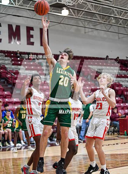 Thumbnail 1 in Lake Belton vs Lexington (Cameron Chamber Christmas Classic) photogallery.