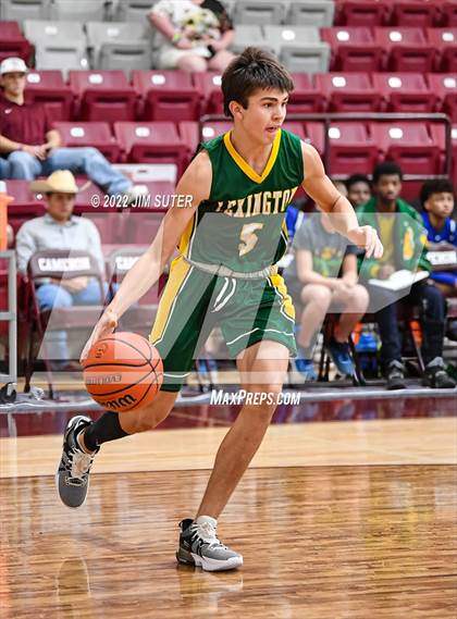 Thumbnail 3 in Lake Belton vs Lexington (Cameron Chamber Christmas Classic) photogallery.