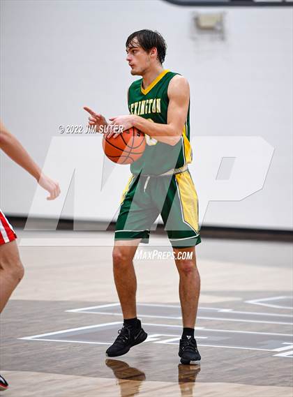 Thumbnail 3 in Lake Belton vs Lexington (Cameron Chamber Christmas Classic) photogallery.
