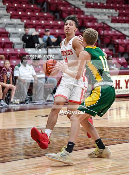 Thumbnail 1 in Lake Belton vs Lexington (Cameron Chamber Christmas Classic) photogallery.