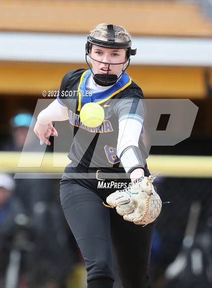 Thumbnail 3 in Lincoln vs Brecksville-Broadview Heights photogallery.