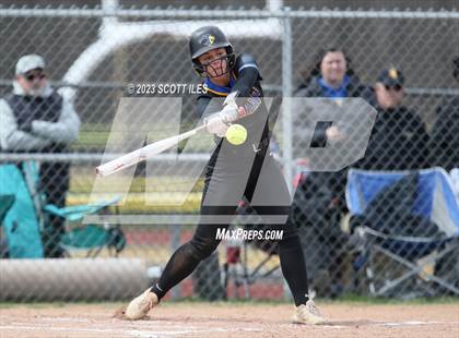 Thumbnail 1 in Lincoln vs Brecksville-Broadview Heights photogallery.