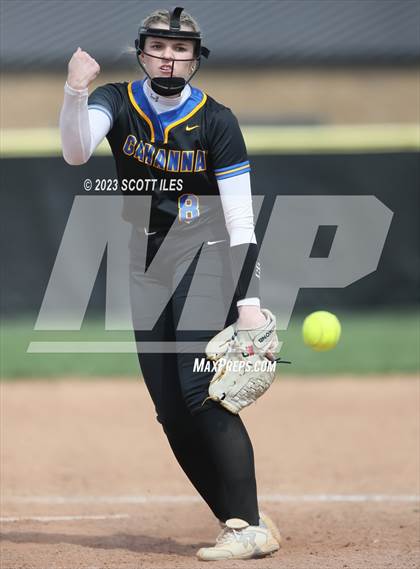 Thumbnail 3 in Lincoln vs Brecksville-Broadview Heights photogallery.