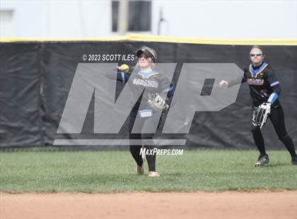 Thumbnail 2 in Lincoln vs Brecksville-Broadview Heights photogallery.