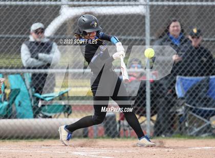 Thumbnail 3 in Lincoln vs Brecksville-Broadview Heights photogallery.