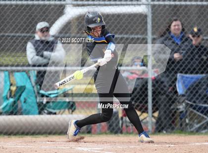Thumbnail 2 in Lincoln vs Brecksville-Broadview Heights photogallery.