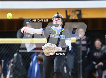Thumbnail 1 in Lincoln vs Brecksville-Broadview Heights photogallery.