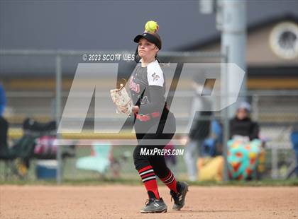 Thumbnail 2 in Lincoln vs Brecksville-Broadview Heights photogallery.