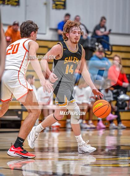 Thumbnail 1 in Salem vs Walnut Ridge (3A-2 District Tournament) photogallery.