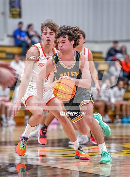 Thumbnail 2 in Salem vs Walnut Ridge (3A-2 District Tournament) photogallery.