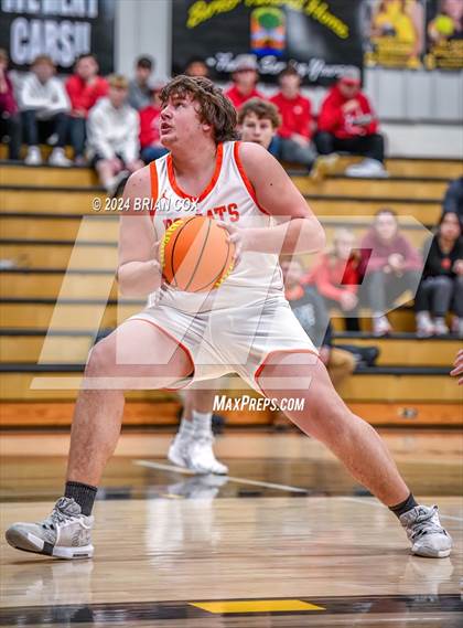 Thumbnail 1 in Salem vs Walnut Ridge (3A-2 District Tournament) photogallery.