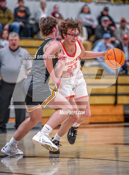 Thumbnail 3 in Salem vs Walnut Ridge (3A-2 District Tournament) photogallery.