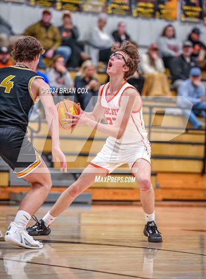Thumbnail 3 in Salem vs Walnut Ridge (3A-2 District Tournament) photogallery.