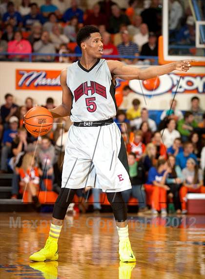 Thumbnail 1 in Huntington Prep vs Memphis East (Marshall County Hoopfest) photogallery.