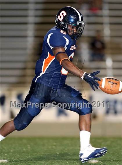 Thumbnail 1 in North Garland @ Sachse photogallery.