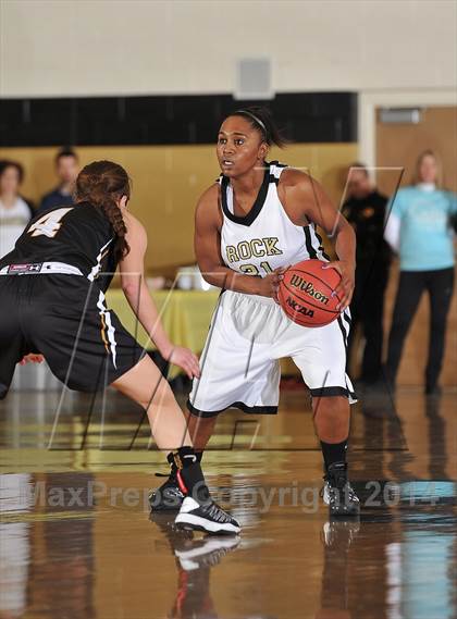 Thumbnail 2 in Rock Canyon vs. Arapahoe (CHSAA 5A Second Round) photogallery.