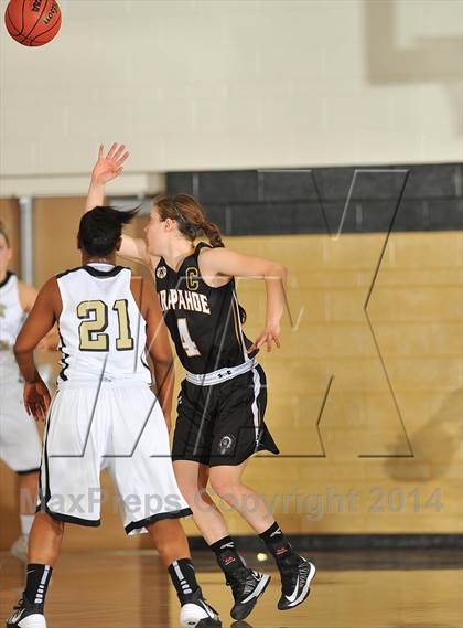 Thumbnail 1 in Rock Canyon vs. Arapahoe (CHSAA 5A Second Round) photogallery.