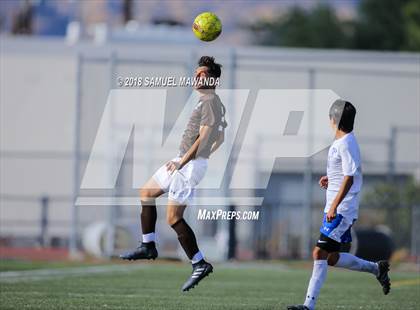 Thumbnail 3 in Kennedy vs. Poly photogallery.