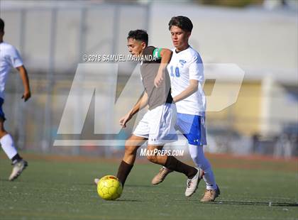 Thumbnail 2 in Kennedy vs. Poly photogallery.