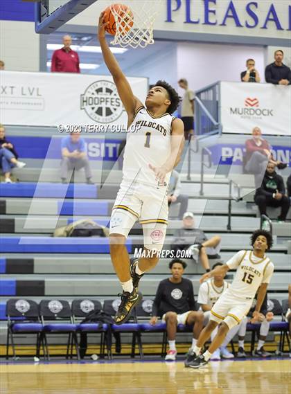 Thumbnail 1 in Wheeler vs. Corner Canyon (5 for the Fight National Hoopfest) photogallery.