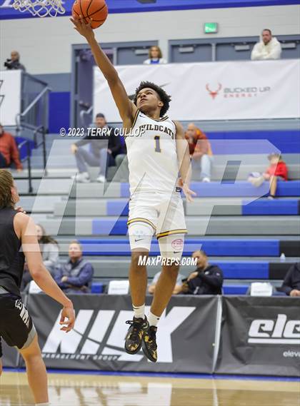 Thumbnail 1 in Wheeler vs. Corner Canyon (5 for the Fight National Hoopfest) photogallery.