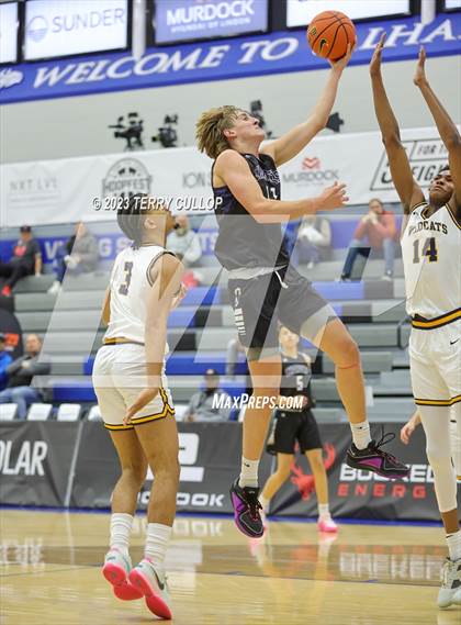 Thumbnail 1 in Wheeler vs. Corner Canyon (5 for the Fight National Hoopfest) photogallery.