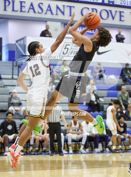 Thumbnail 1 in Wheeler vs. Corner Canyon (5 for the Fight National Hoopfest) photogallery.