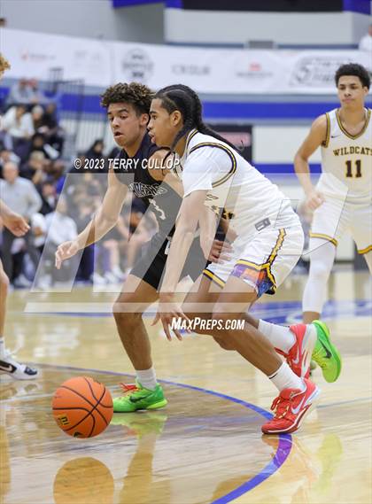 Thumbnail 1 in Wheeler vs. Corner Canyon (5 for the Fight National Hoopfest) photogallery.
