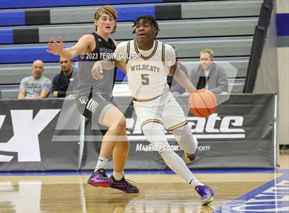 Thumbnail 3 in Wheeler vs. Corner Canyon (5 for the Fight National Hoopfest) photogallery.