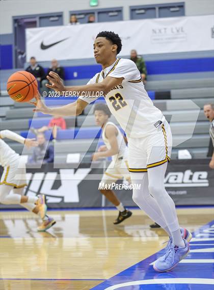 Thumbnail 3 in Wheeler vs. Corner Canyon (5 for the Fight National Hoopfest) photogallery.