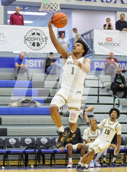 Thumbnail 1 in Wheeler vs. Corner Canyon (5 for the Fight National Hoopfest) photogallery.