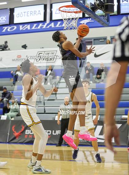 Thumbnail 1 in Wheeler vs. Corner Canyon (5 for the Fight National Hoopfest) photogallery.