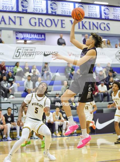 Thumbnail 1 in Wheeler vs. Corner Canyon (5 for the Fight National Hoopfest) photogallery.