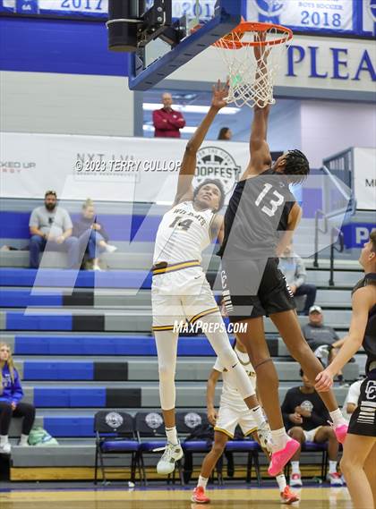 Thumbnail 1 in Wheeler vs. Corner Canyon (5 for the Fight National Hoopfest) photogallery.