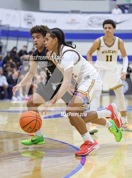 Thumbnail 3 in Wheeler vs. Corner Canyon (5 for the Fight National Hoopfest) photogallery.