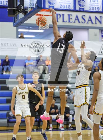 Thumbnail 3 in Wheeler vs. Corner Canyon (5 for the Fight National Hoopfest) photogallery.