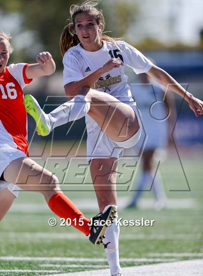 Thumbnail 2 in West vs. Cypress (CIF-SS D3 Final) photogallery.