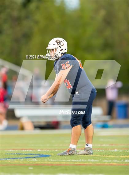 Thumbnail 2 in Kennedy Catholic @ Eastside Catholic photogallery.
