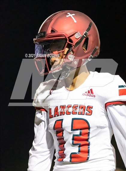 Thumbnail 1 in Kennedy Catholic @ Eastside Catholic photogallery.