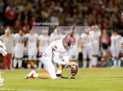Thumbnail 3 in Kennedy Catholic @ Eastside Catholic photogallery.
