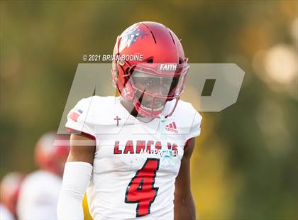 Thumbnail 3 in Kennedy Catholic @ Eastside Catholic photogallery.