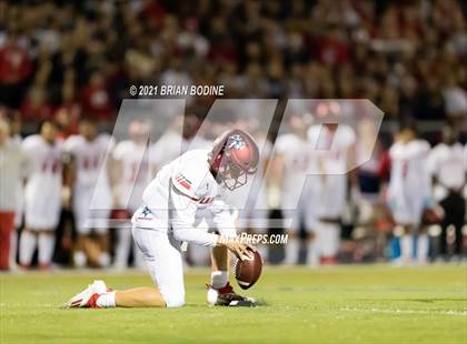 Thumbnail 2 in Kennedy Catholic @ Eastside Catholic photogallery.