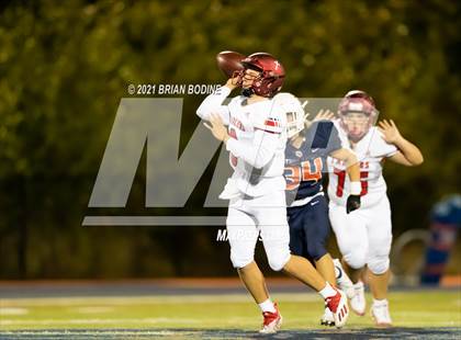 Thumbnail 3 in Kennedy Catholic @ Eastside Catholic photogallery.
